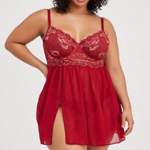 Torrid Curve Lace Underwire Babydoll Size 2 NWOT
